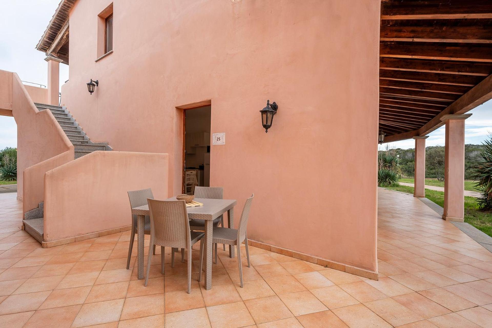 Pierre & Aparthotel Vignola Mare